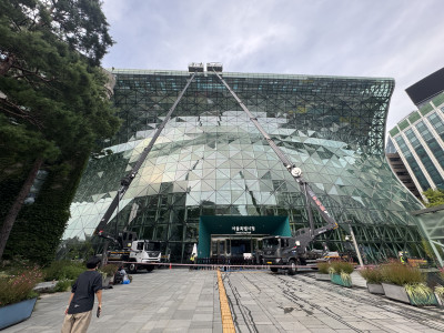 경기도 고양시 일산동구 관공서 학교 유리창 청소